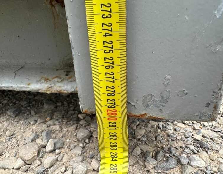 - BARAQUE DE CHANTIER